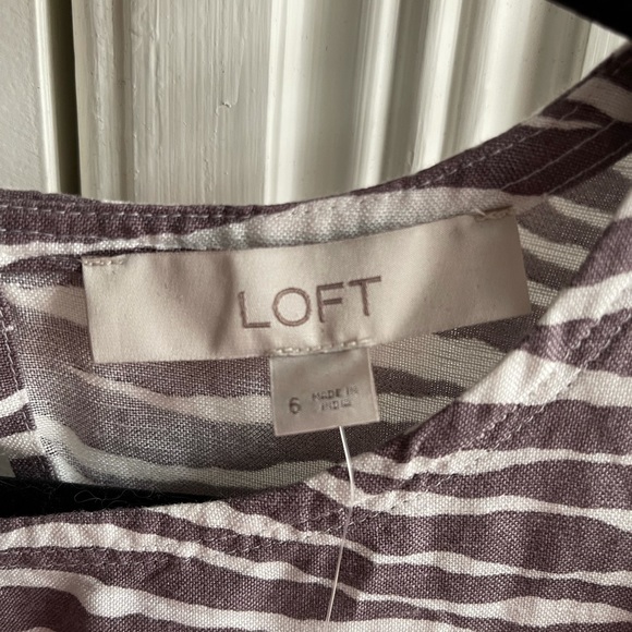 Loft Linen Dress - Picture 3 of 3